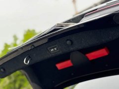 BMW 5 Series 530Li leading M sports package - фото 16
