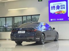 BMW 7 Series 2021 740Li xDrive Executive M Sports Package - фото 16
