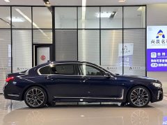 BMW 7 Series 2021 740Li xDrive Executive M Sports Package - фото 17