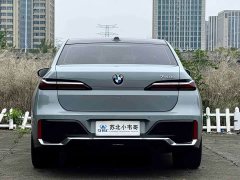 BMW 7 Series 2023 735Li M Sports Package - фото 5