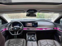 BMW 7 Series 2023 735Li M Sports Package - фото 9