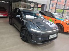 Tesla Model Y rear-wheel drive version - фото 3