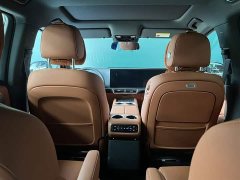 Li Auto Ideal L8 Max - фото 19
