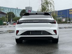 Zeekr 001 YOU version 100kWh four-wheel drive - фото 7