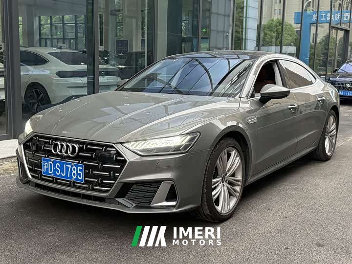 Audi A7L 45 TFSI quattro luxury - автомобиль из Китая