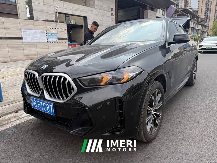 BMW X6 2023 xDrive30i M Sports Package - автомобиль из Китая
