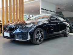BMW i5 eDrive 35L Exclusive M Sports Package - фото 1