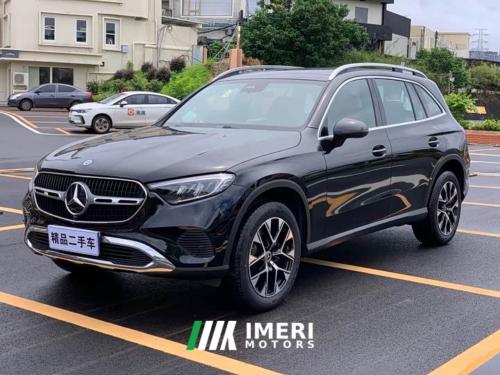 Mercedes-Benz GLC 260 L 4MATIC Classic Edition - автомобиль из Китая