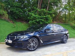 BMW 5 Series 530Li Leading M Sports Package - фото 1