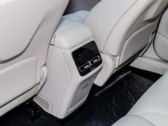 Voyah Lantu Zhiyin rear-wheel drive Qiankun version - фото 11