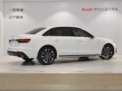 Audi A4L 40 TFSI Luxury Dynamic - фото 4