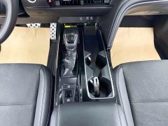 Toyota Camry 2.0S Sport Edition - фото 18