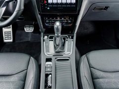 FAW-Volkswagen CC 380TSI eye-catching version - фото 12