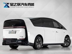 Li Auto Ideal MEGA Home Family Special Edition - фото 3