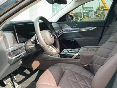 BMW 7 Series 2023 740Li M Sport Package - фото 7