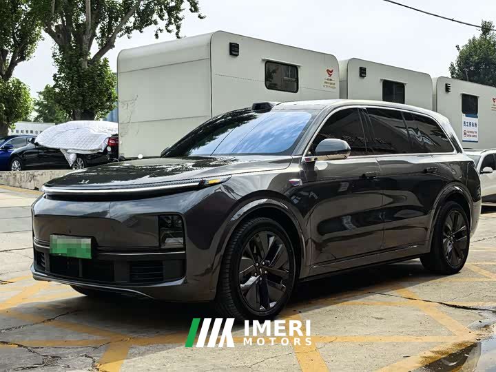 Li Auto Ideal L9 Ultra - автомобиль из Китая