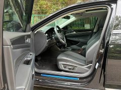 Volkswagen Passat Outstanding 380TSI Dragon Edition - фото 4