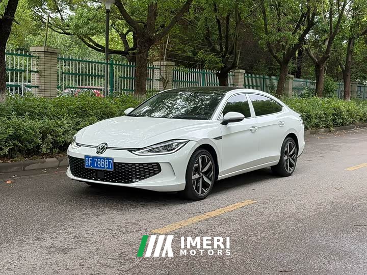 Volkswagen Lamando L 280TSI DSG Cool-La Edition - автомобиль из Китая