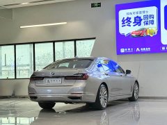BMW 7 Series 740Li Leading Luxury Package - фото 16