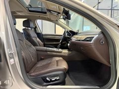 BMW 7 Series 740Li Leading Luxury Package - фото 8