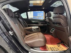 BMW 7 Series 730Li M Sports Package - фото 10