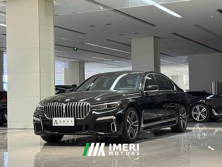 BMW 7 Series 2021 730Li M Sports Package - автомобиль из Китая