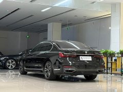 BMW 7 Series 2021 730Li M Sports Package - фото 13