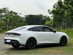 Changan UNI-V 2022 1.5T premium - фото 13