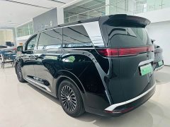 Denza D9 DM-i smart driving version 1020 four-wheel drive flagship - фото 5