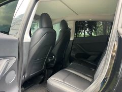 Tesla Model Y rear-wheel drive version - фото 9