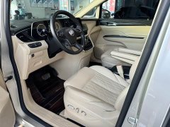 Buick GL8 ES Land Business Luxury - фото 8