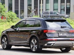 Audi Q7 55 TFSI quattro S line premium - фото 4