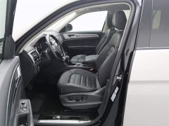 Lexus Touron 2020 facelift 530 V6 four-wheel drive luxury version - фото 10