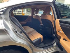 Lexus ES 200 Excellence Edition - фото 6