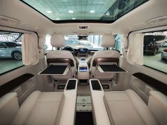 Mercedes-Benz V-Class V 260 Premium Edition - фото 5