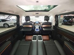 Mercedes-Benz V-Class V 260 L Long Wheelbase Luxury Edition - фото 9