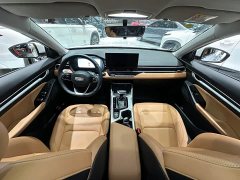 Geely Emgrand 4th generation 1.5L CVT flagship - фото 12