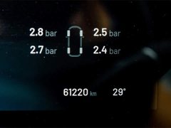 Li Auto ONE 2021 Extended-Range 6-Seater - фото 10