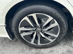 Honda Accord Sharp Hybrid 2.0L Sharp Collar Edition - фото 16