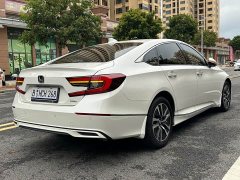 Honda Accord Sharp Hybrid 2.0L Sharp Collar Edition - фото 5