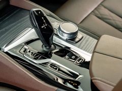 BMW 5 Series New Energy 535Le M Sports Package - фото 11