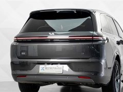 Li Auto Ideal L8 Air - фото 7