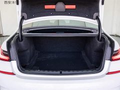 BMW 3 Series 325Li M Sport Package - фото 8