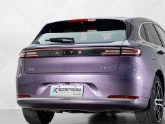 AITO Wenjie M5 extended range Ultra four-wheel drive version - фото 7