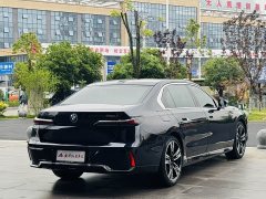BMW 7 Series 2023 740Li M Sport Package - фото 5