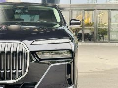 BMW 7 Series 2023 740Li M Sport Package - фото 7