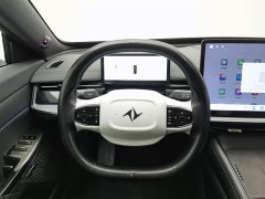 Lynk & Co eπ007 530Pro version - фото 11