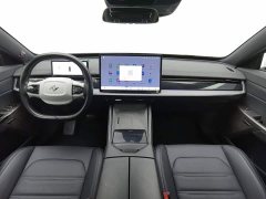 Lynk & Co eπ007 530Pro version - фото 5