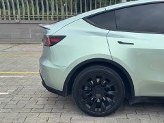 Tesla Model Y 2022 long-range all-wheel drive version - фото 12