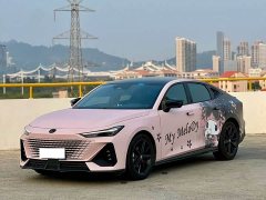 Changan UNI-V 1.5T premium - фото 1